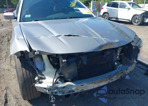 2016 Dodge Charger Sxt z USA, uszkodzony, nr VIN 2C3CDXJG6GH293676